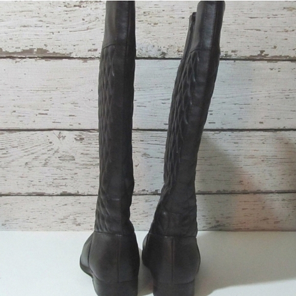 Bass Black Quilted Knee High Boots Size 6.5M - Picture 5 of 6